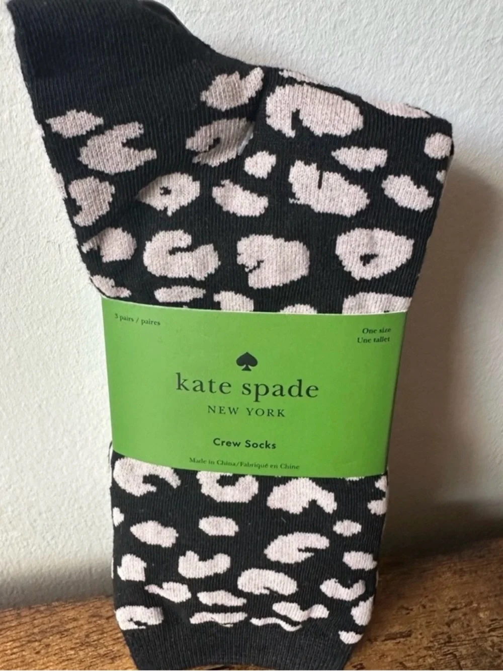 Kate Spade 3-Pack Women’s Black and Pink Crew Socks Cheetah Print, Spade NWT